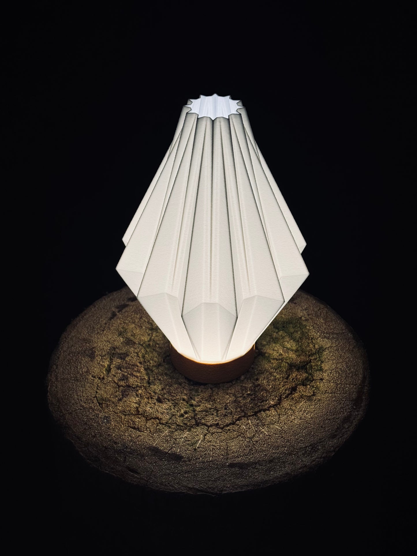 Facet Lamp