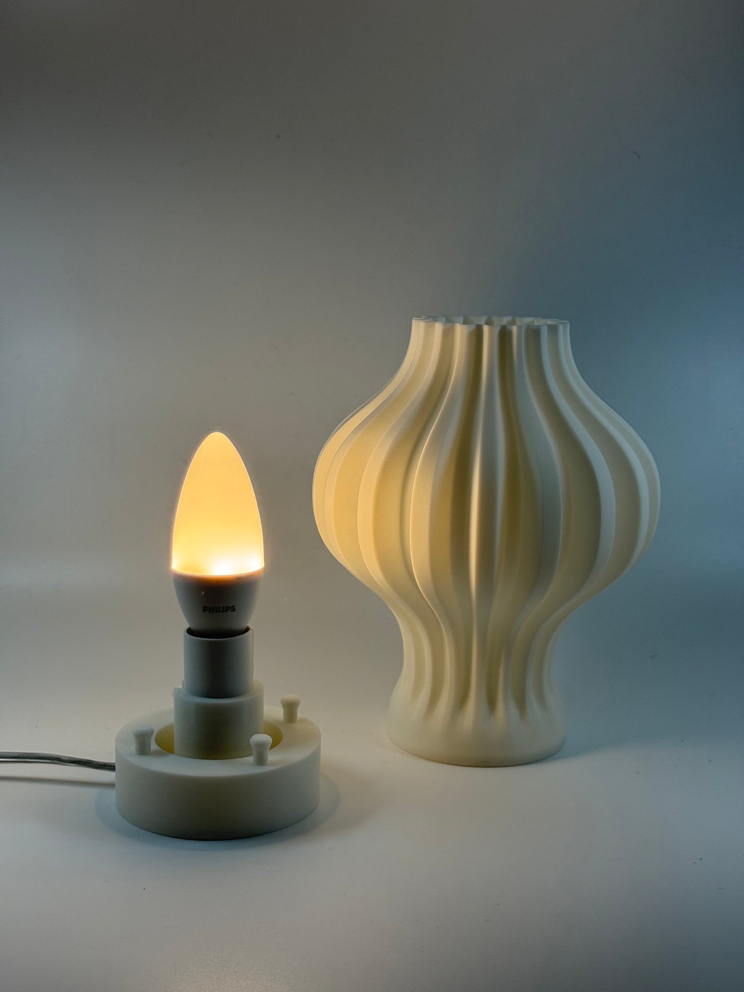 Lior Lamp