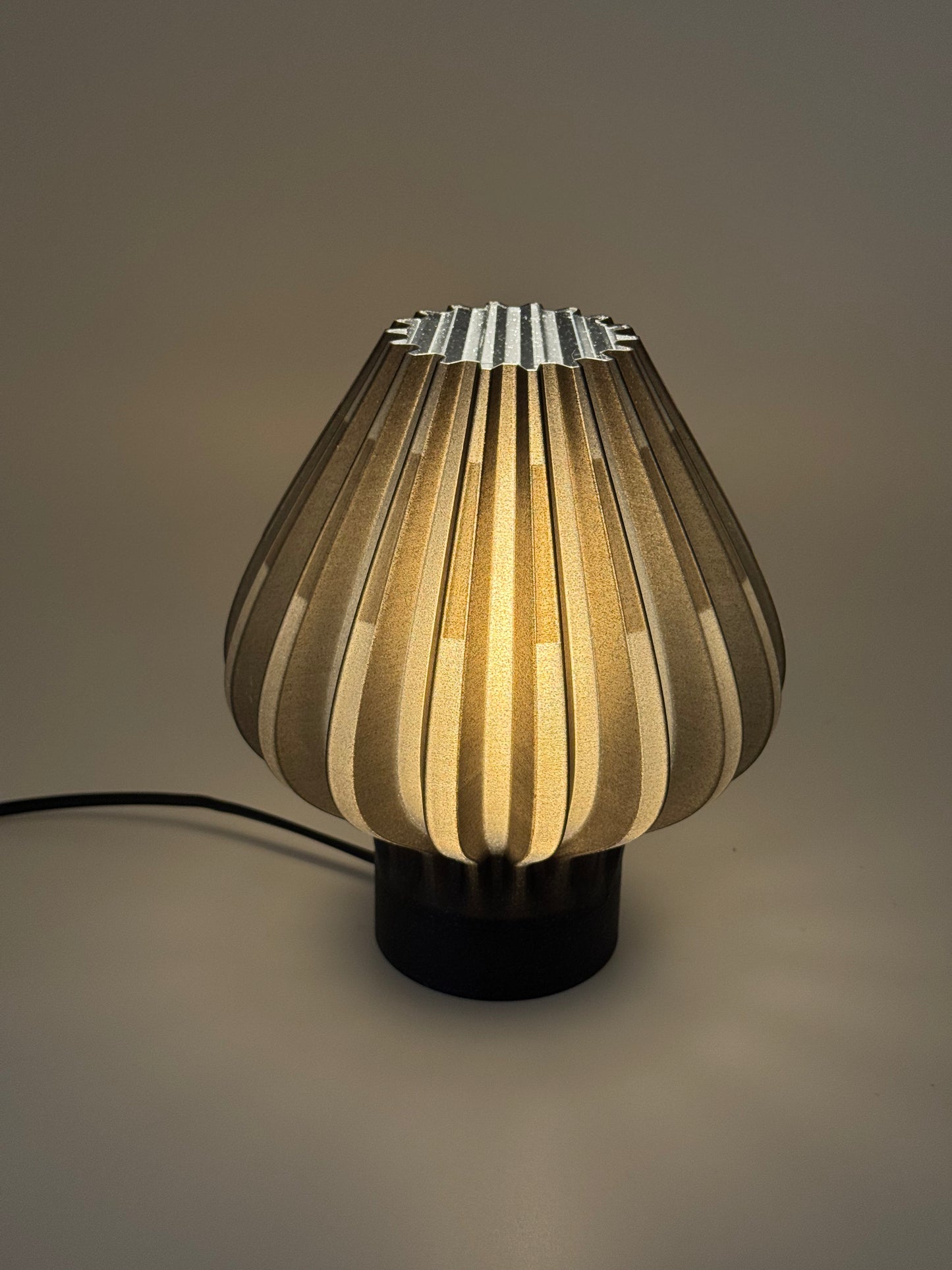Luma Glow: The 3D Printed Lamp