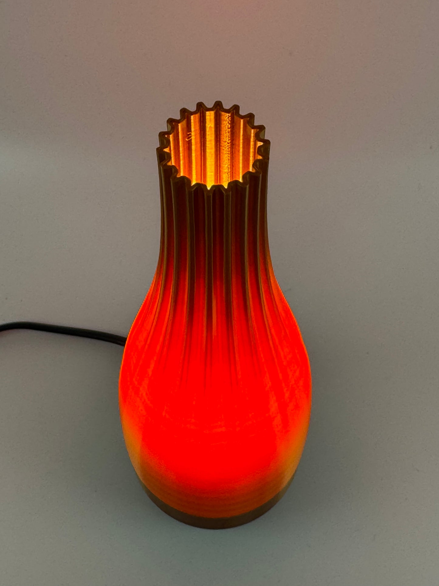 Alto Lamp