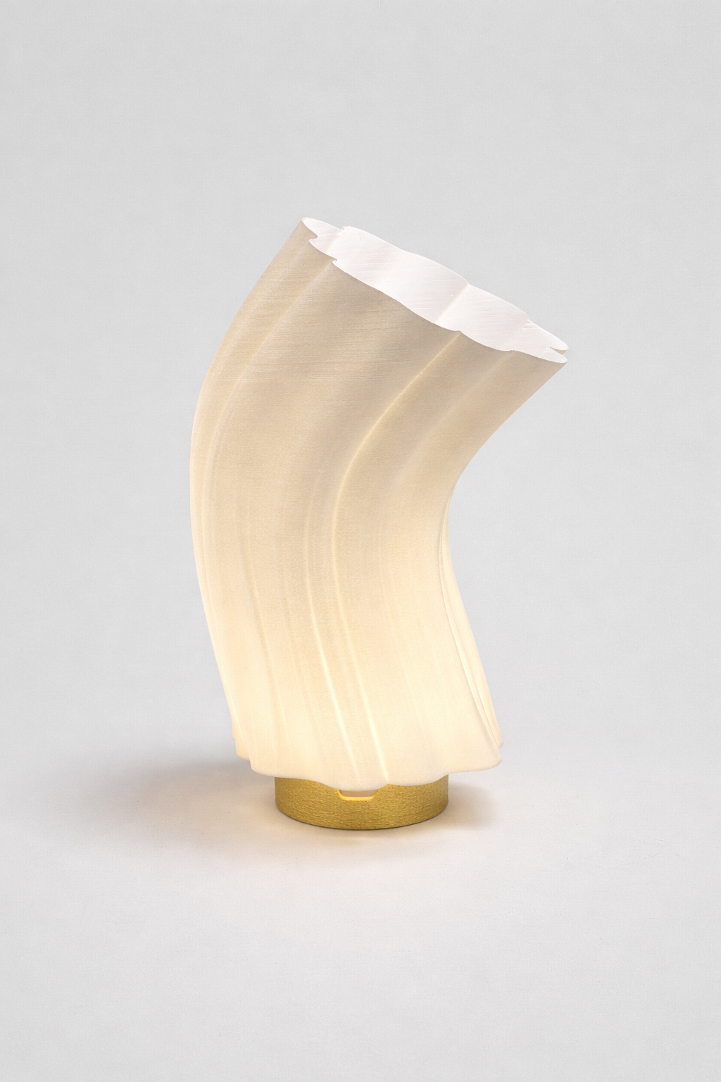 Lea Lamp