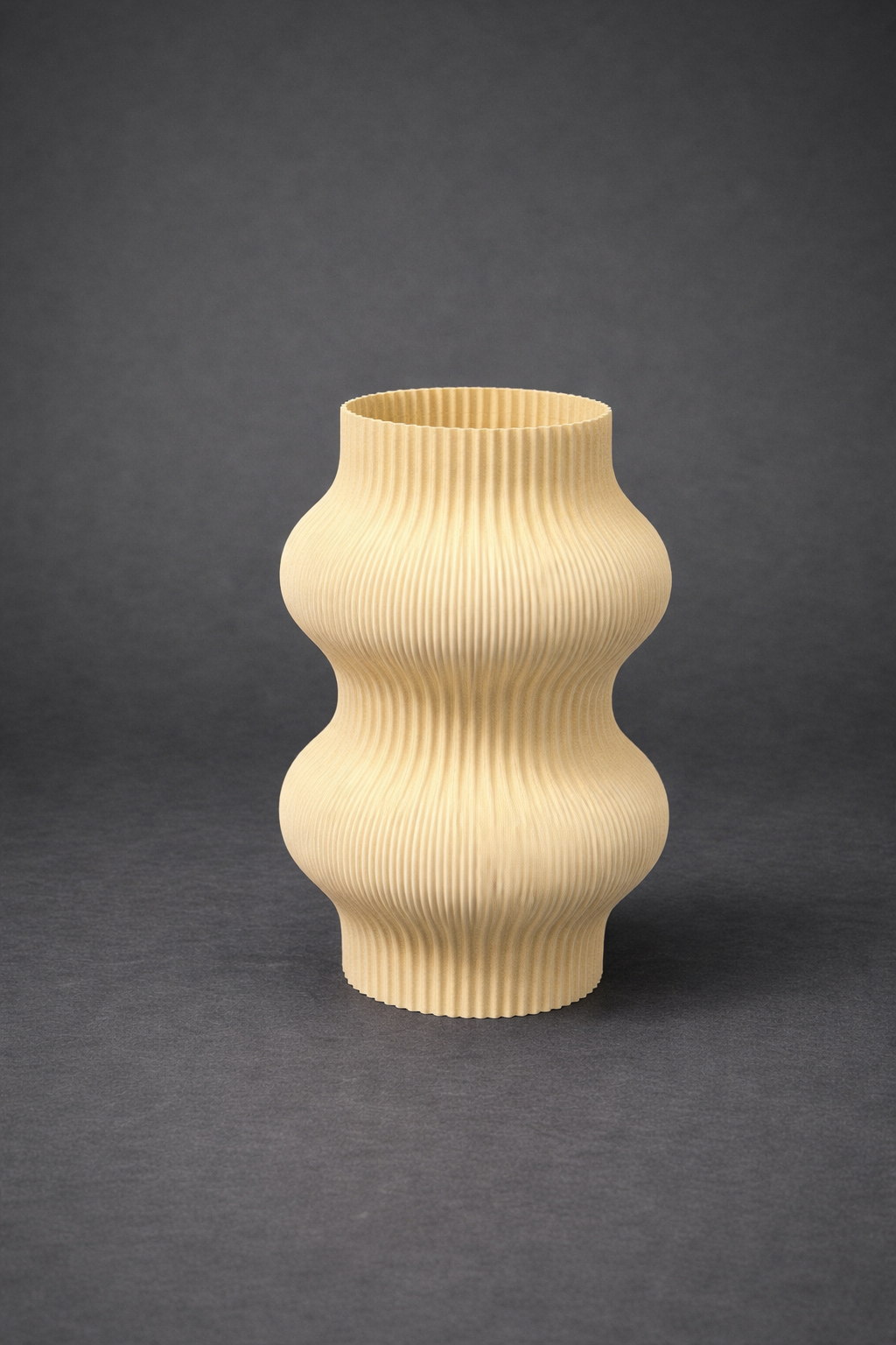 Auri Vase
