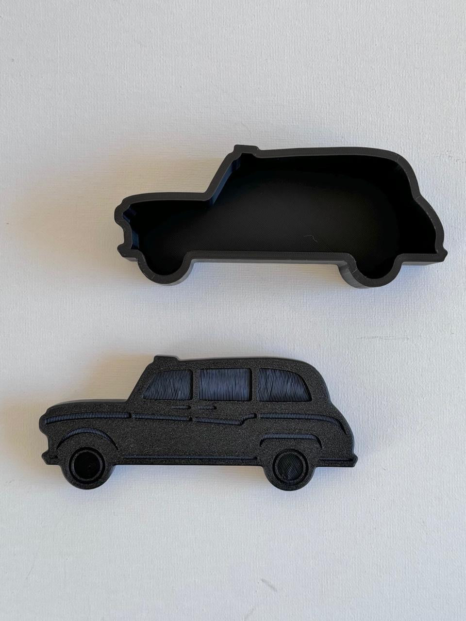 Hack | Vintage London Taxi | 3D Printed Classic Car Storage Box | Customizable Keepsake for Car Enthusiasts