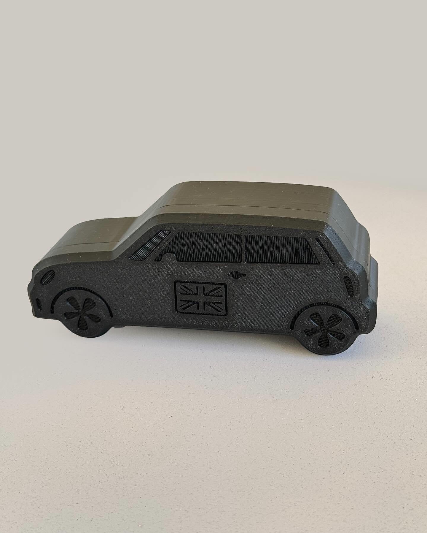 Catch Me If You Can | 3D Printed Fiat 500 Abarth Inspired Box | Customizable Car-Shaped Storage & Gift