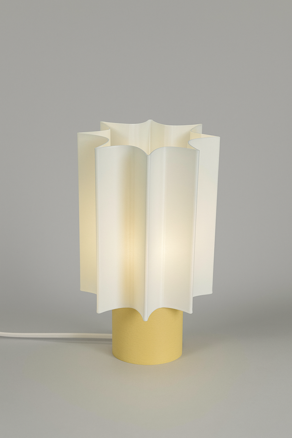 Calyx Lamp