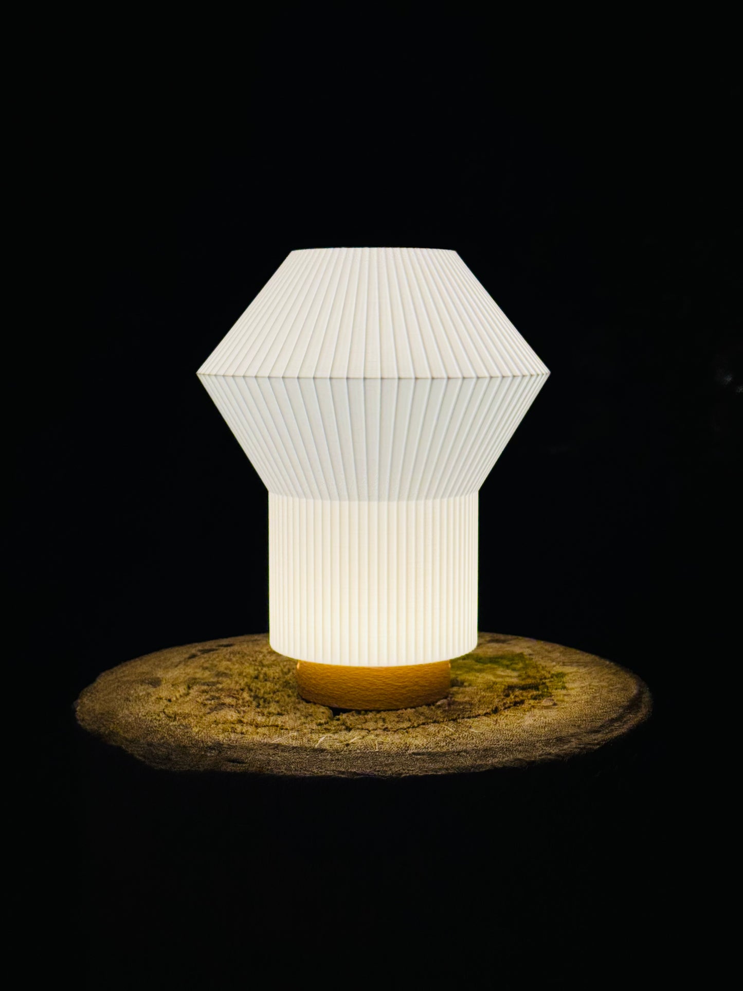Facet II Lamp