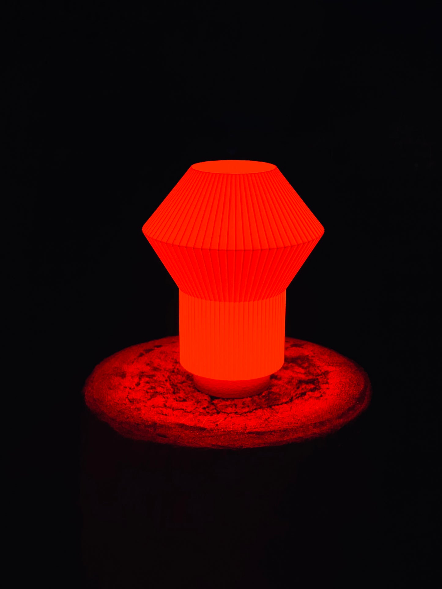 Facet II Lamp