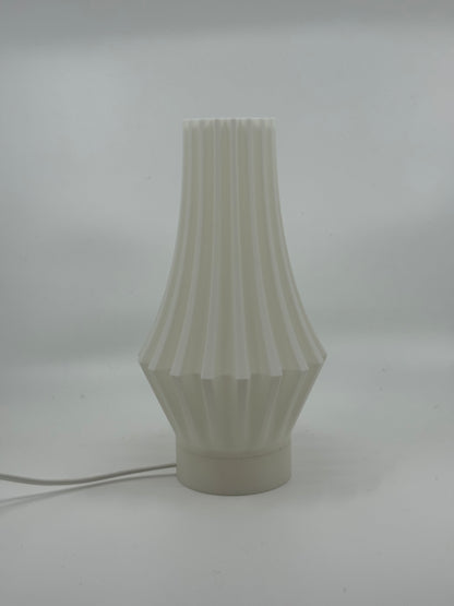 Sera: Compact 3D-Printed Lamp