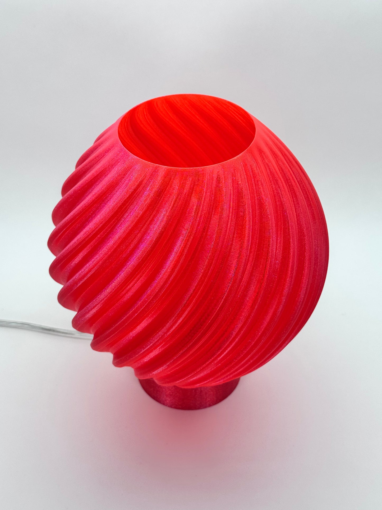 Cavo: Glowing Curves