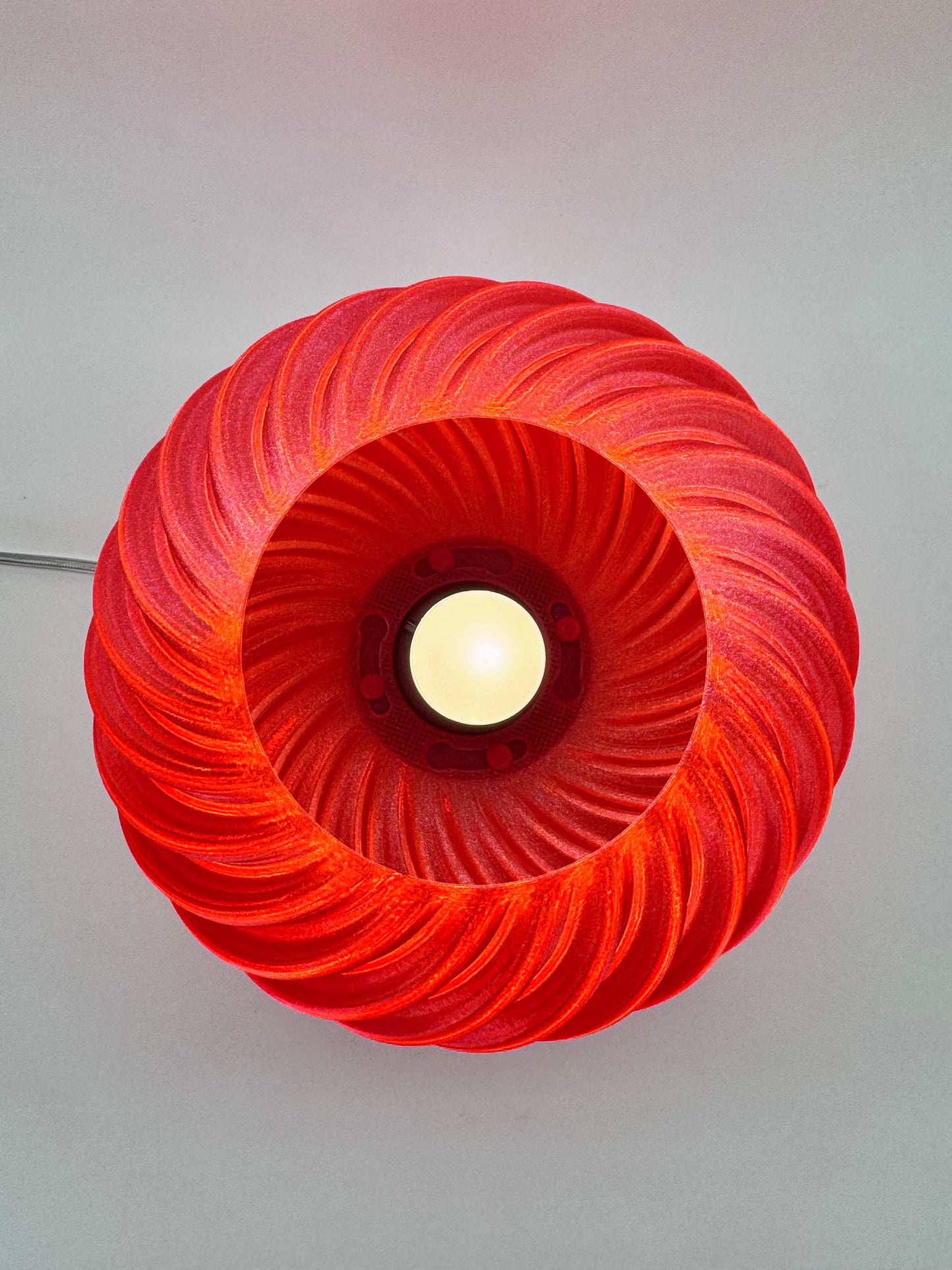 Cavo: Glowing Curves