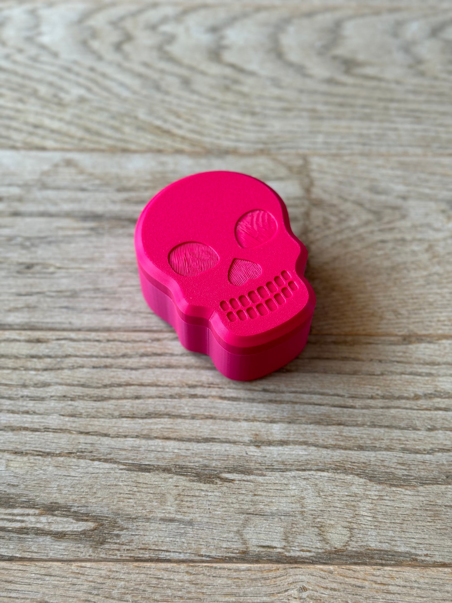 Skull Box | 3D Printed Halloween Skull Storage & Decor | Customizable Engraved Design